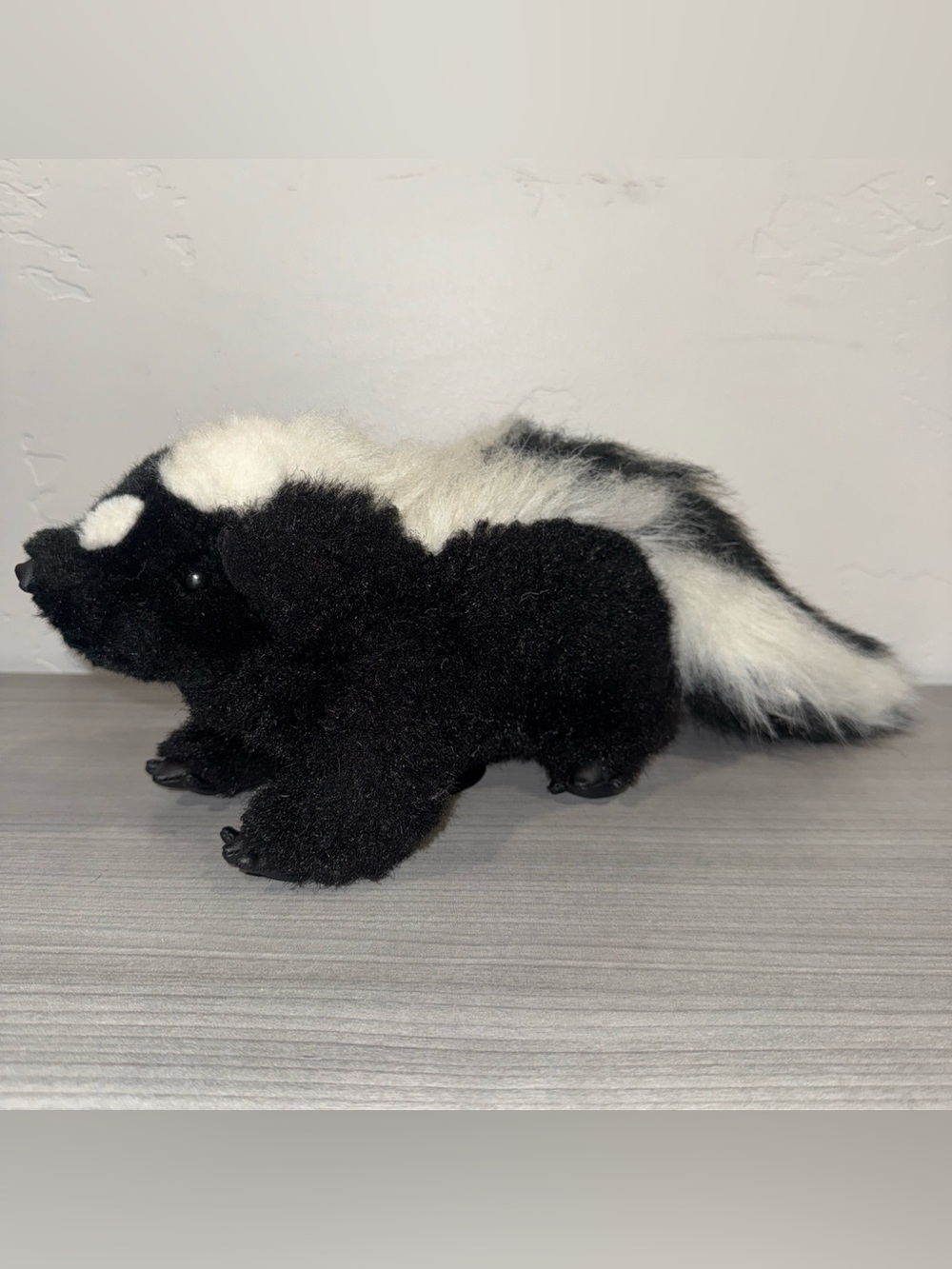 Folkmanis Skunk Puppet Black White Stripe Realistic Full Body 14” Stuffed Plush